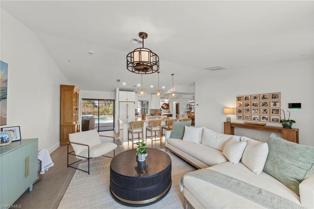 SAN CARLOS PARK - Residential