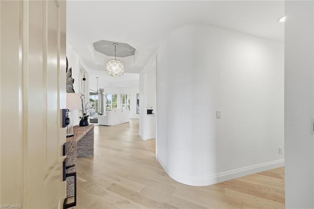 1835 Les Chateaux BLVD 204