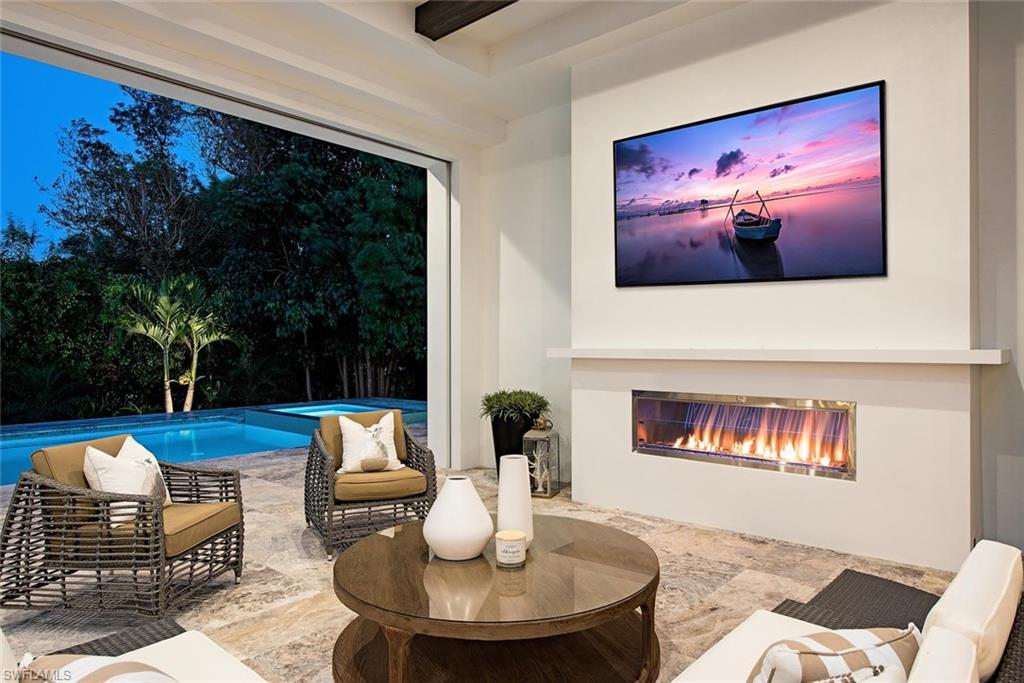 AUDUBON COUNTRY CLUB - Residential