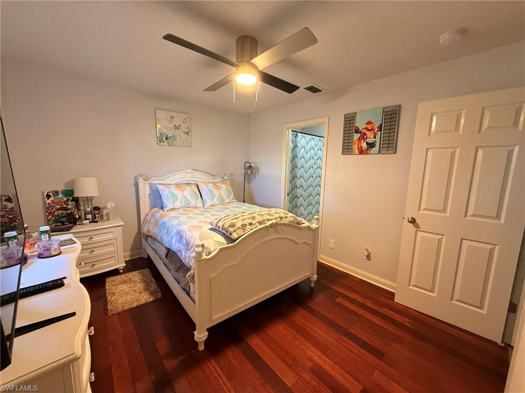 MIRROR LAKES - Residential