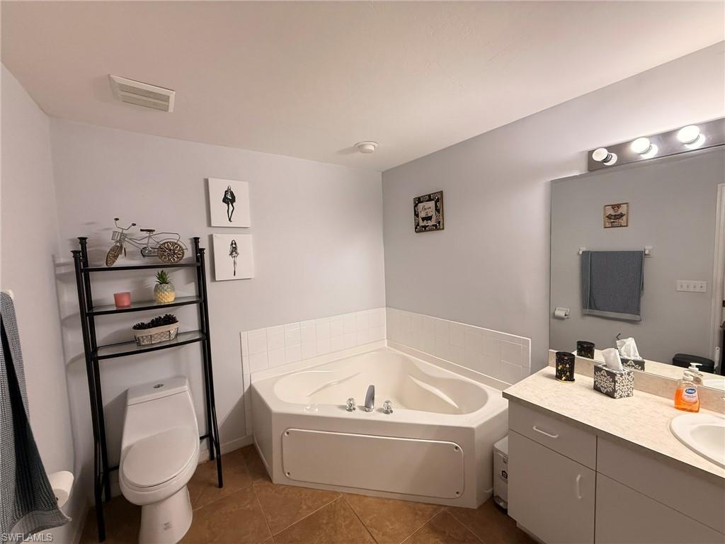 MIRROR LAKES - Residential