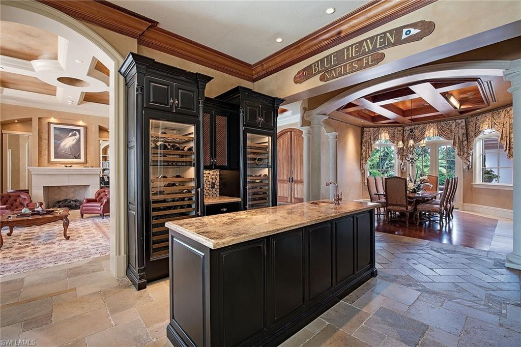 MOORINGS - Residential