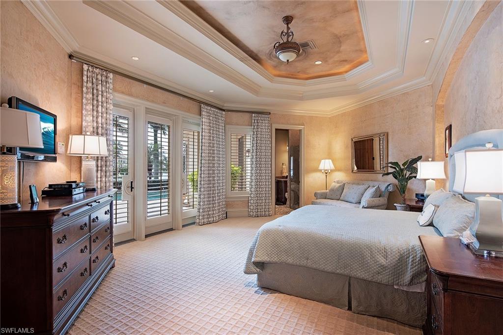 MOORINGS - Residential