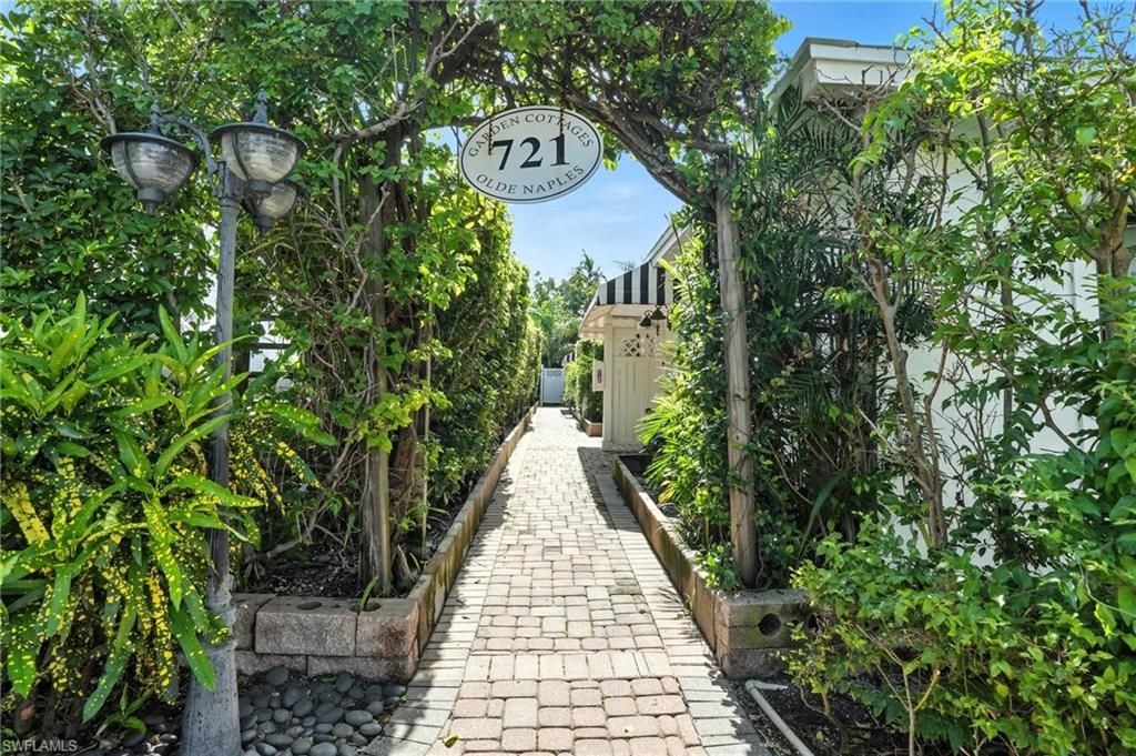 Photo of 721 9th ST S #4, NAPLES, FL 34102 (MLS # 225053423)