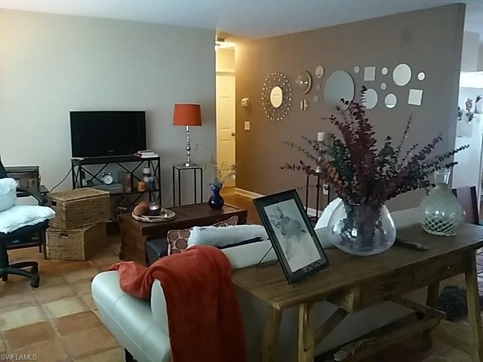 GOLDEN GATE CITY - Residential