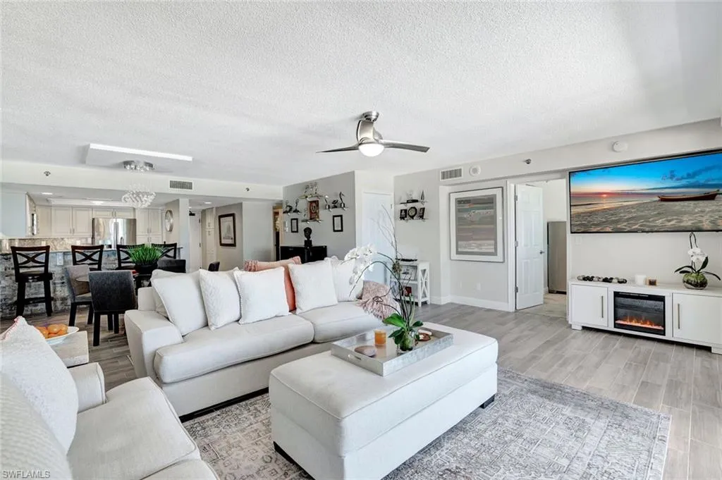 Marco Island, Florida, 34145, United States, 2 Bedrooms Bedrooms, ,2 BathroomsBathrooms,Residential,Active,1822017