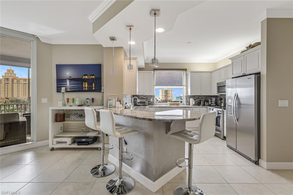 REGATTA - Residential Lease