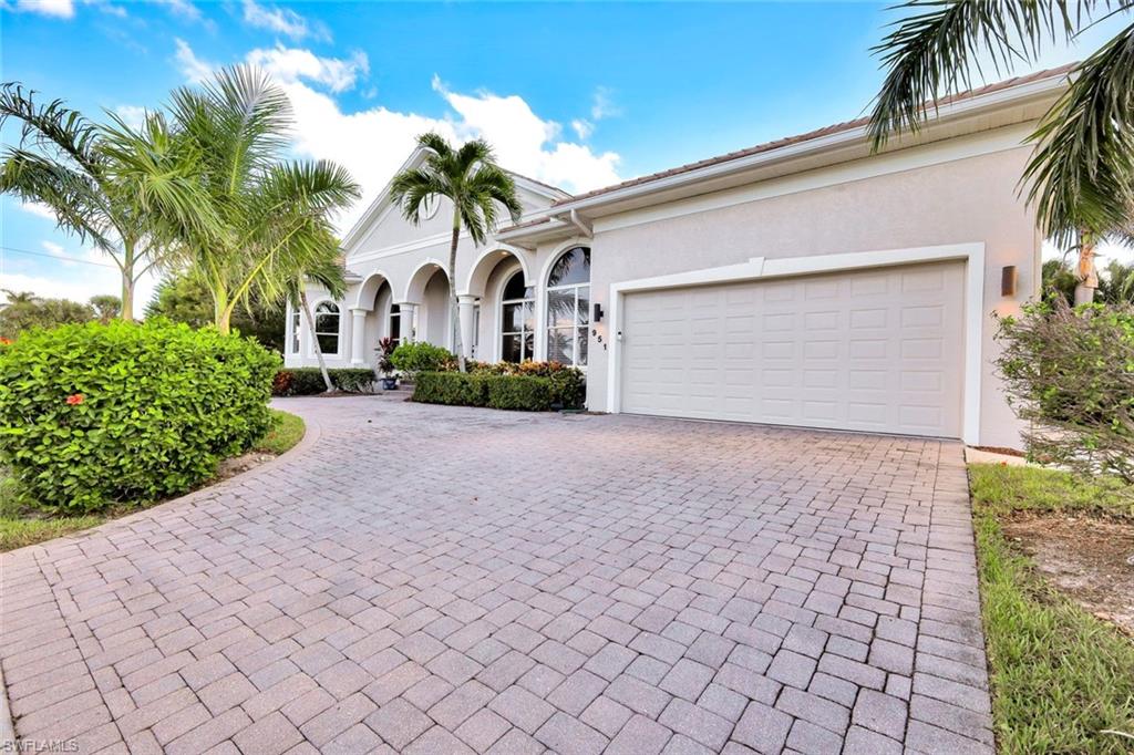 951 Ironwood CT