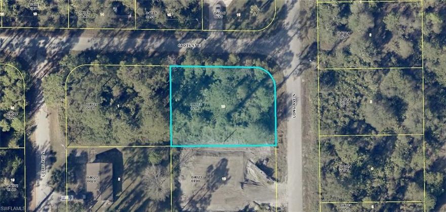 This is a great corner lot for a new home.