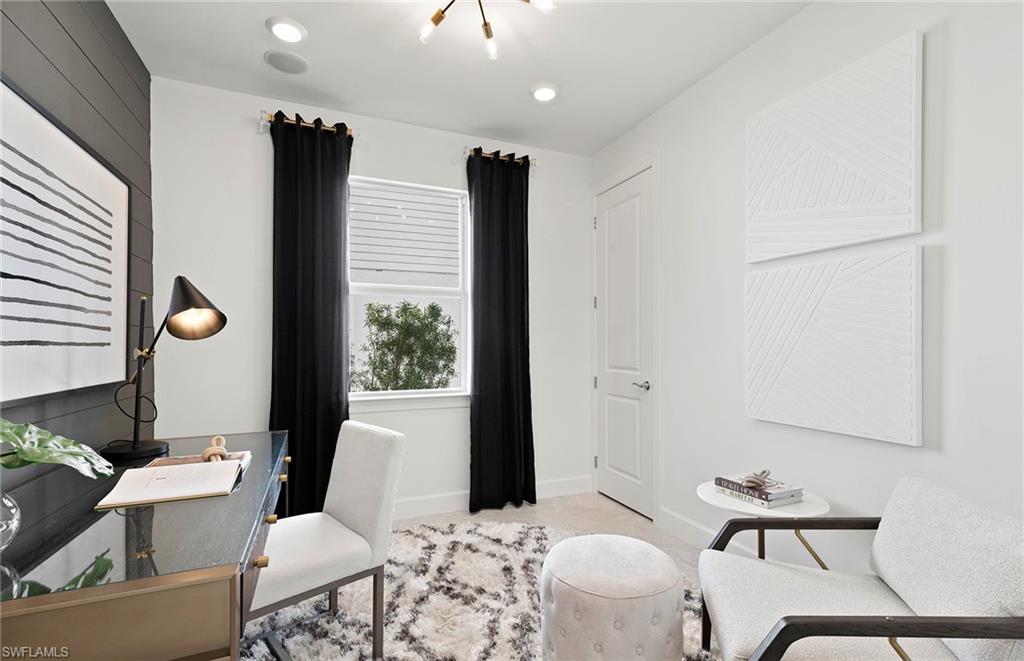 EDGEWATER - Residential