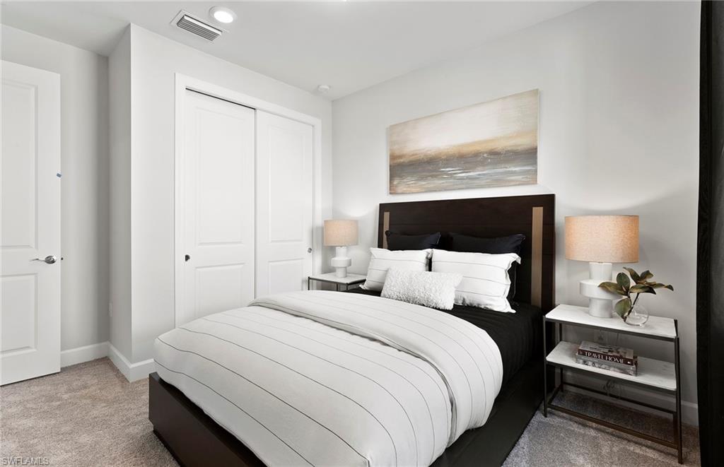 EDGEWATER - Residential