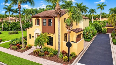 Photo of 9093 Capistrano ST S #7501, NAPLES, FL 34113 (MLS # 226037889)