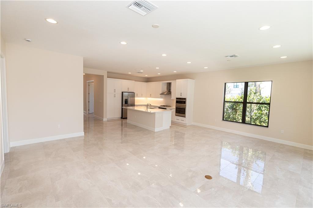 RIVERCREEK IN ESTERO - Residential