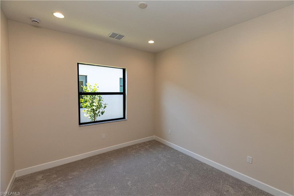 RIVERCREEK IN ESTERO - Residential