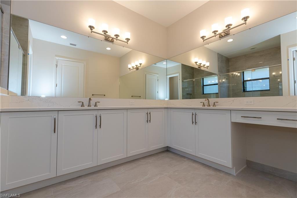 RIVERCREEK IN ESTERO - Residential