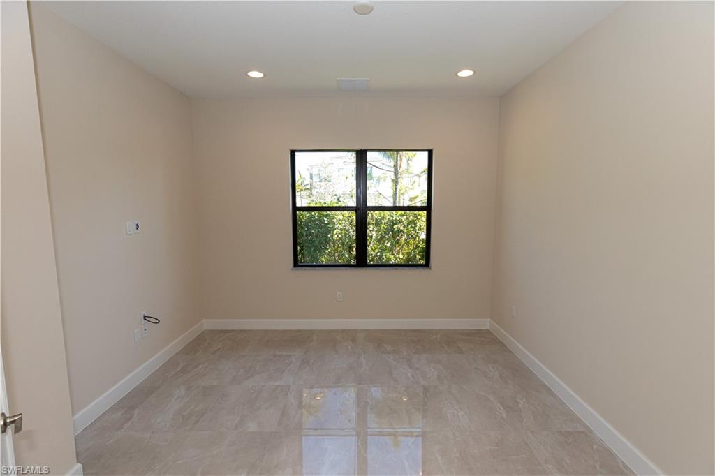 RIVERCREEK IN ESTERO - Residential