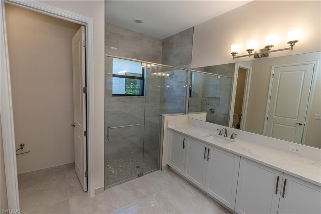 RIVERCREEK IN ESTERO - Residential