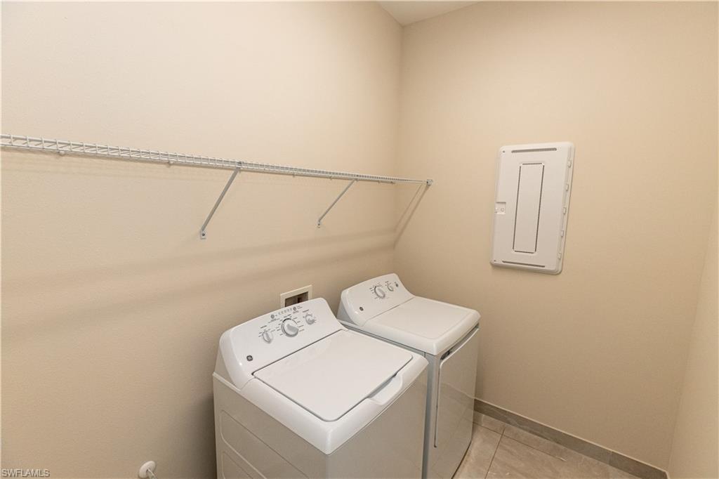 RIVERCREEK IN ESTERO - Residential