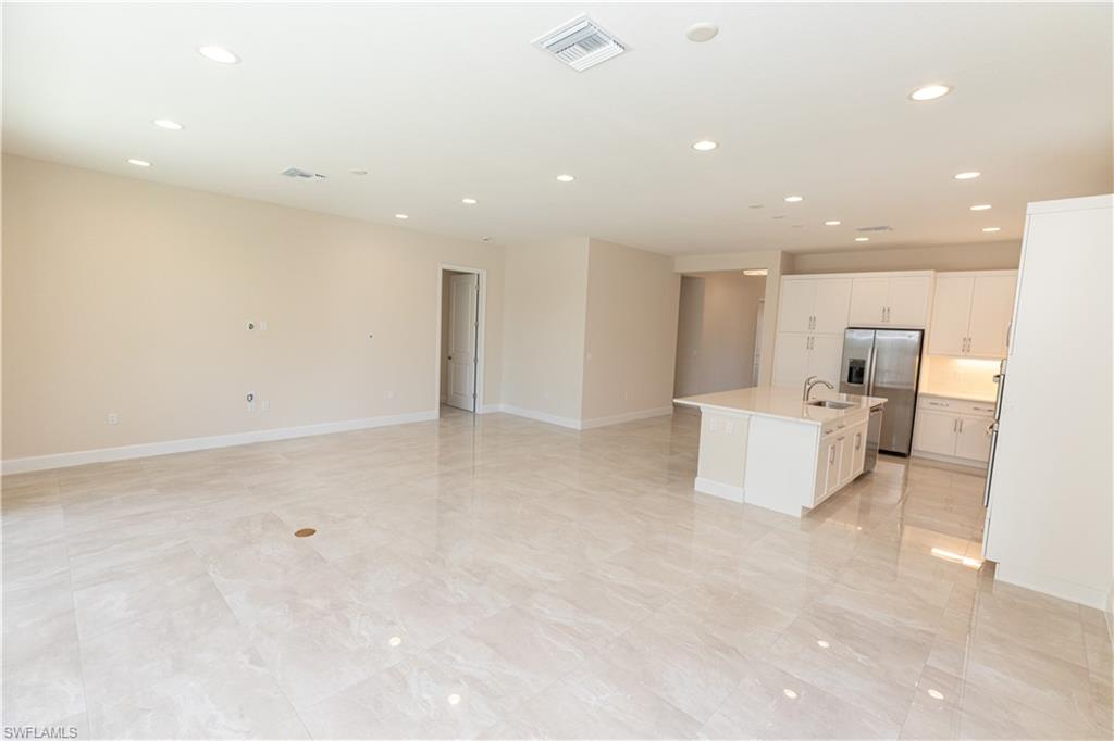 RIVERCREEK IN ESTERO - Residential