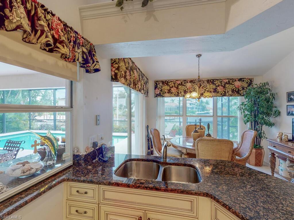 TIGERTAIL - Residential