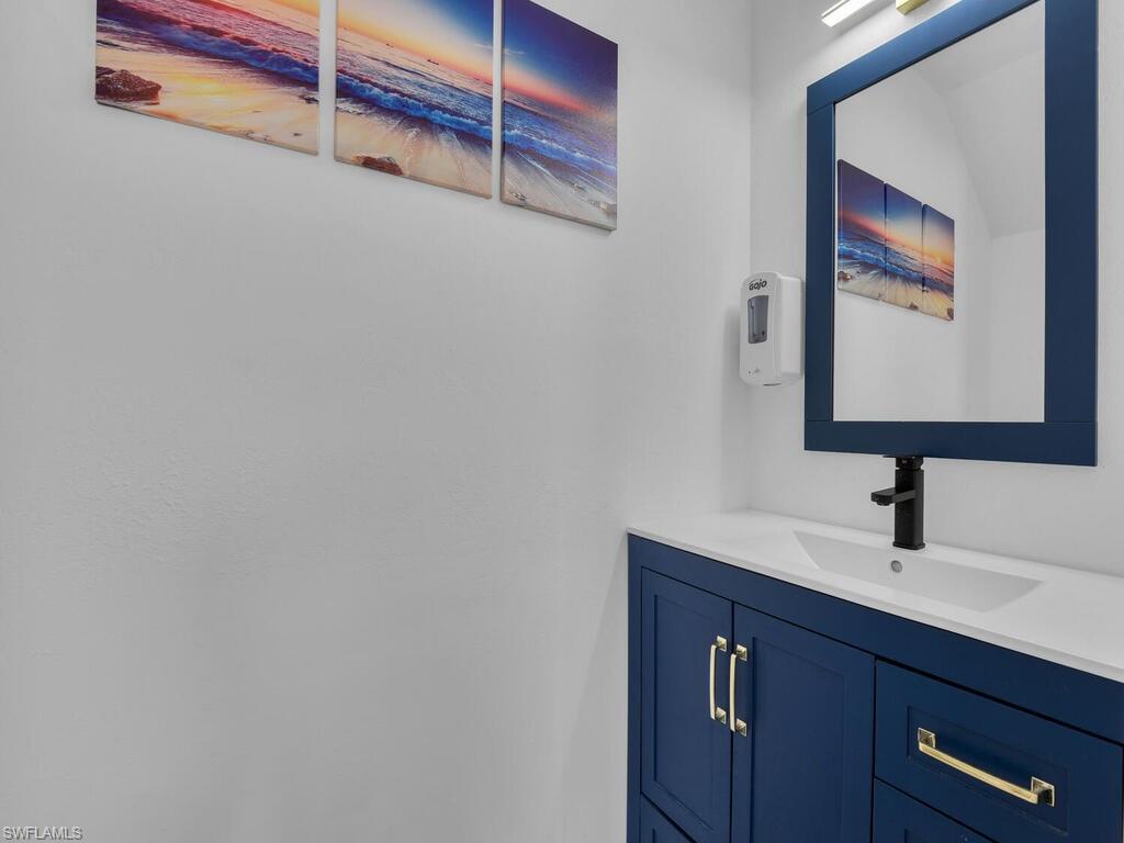 WHISPERWOOD TOWNHOUSE - Residential