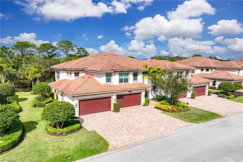 7825 Hawthorne DR 2103 NAPLES FL 34113