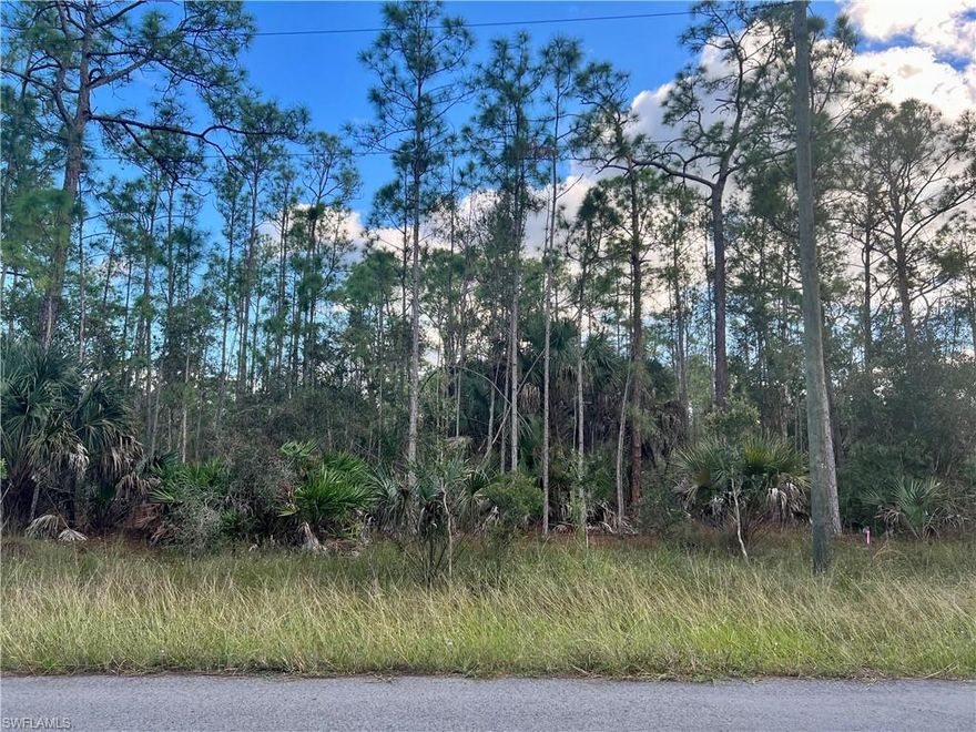 Duplex lot for sale in beautiful Greenbriar area.