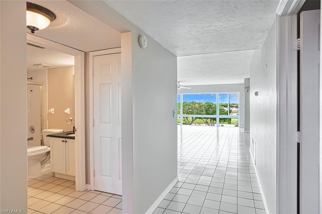 SEVEN LAKES - Residential