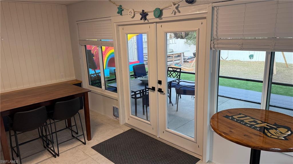 PORT CHARLOTTE - Residential Lease