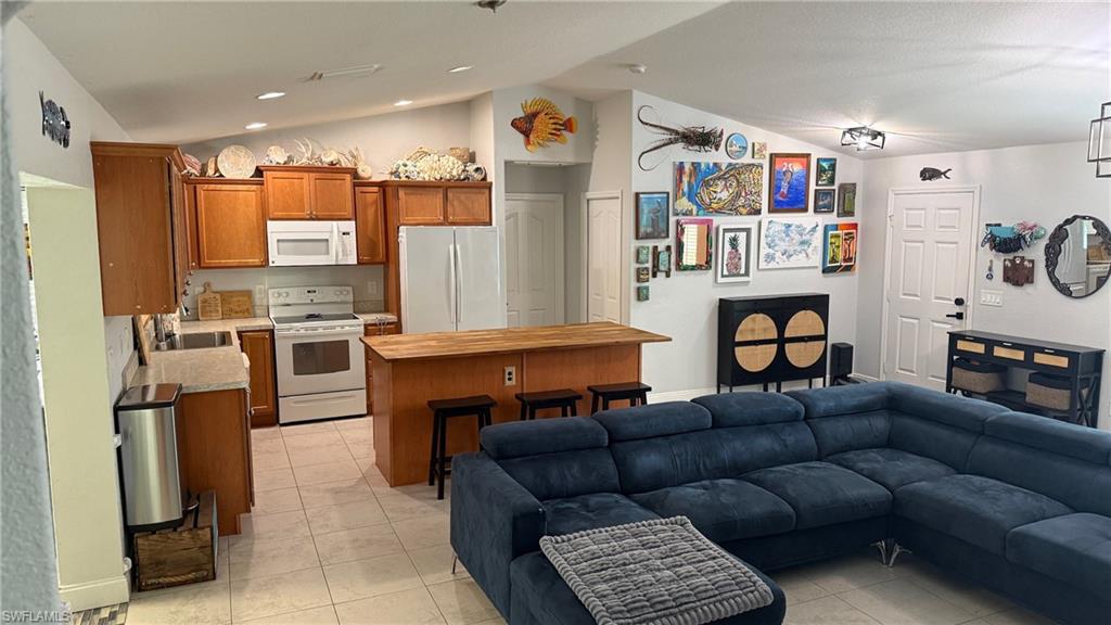 PORT CHARLOTTE - Residential Lease