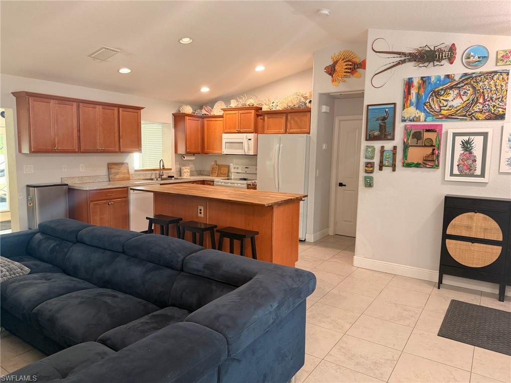 PORT CHARLOTTE - Residential Lease