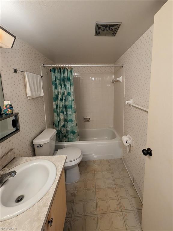 RIVIERA AT MOORINGS - Residential