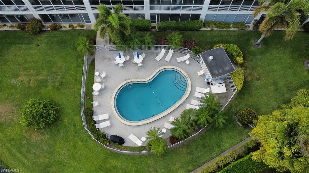 RIVIERA AT MOORINGS - Residential