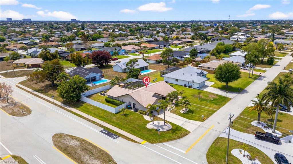 CAPE CORAL - Residential