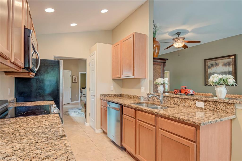 SANDOVAL - Residential