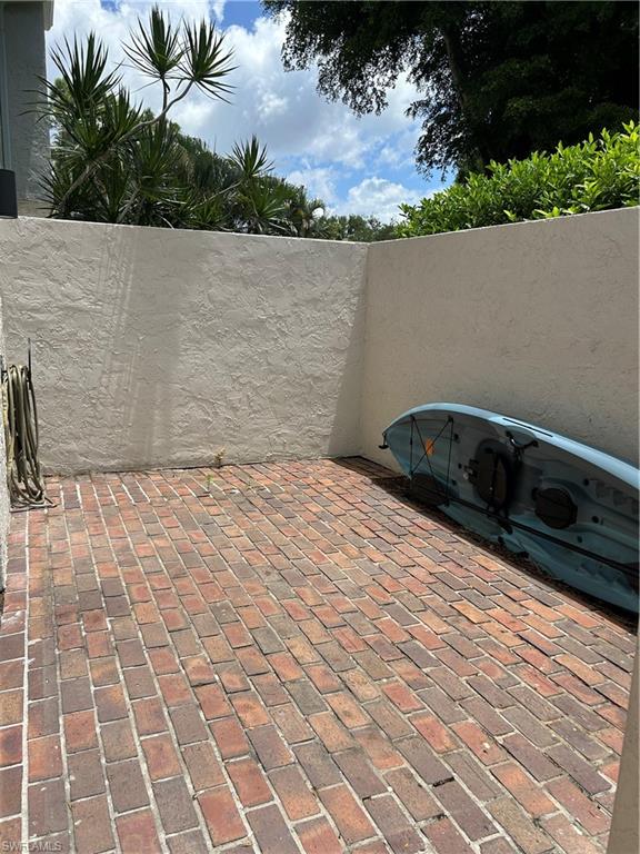 CAMELOT AT KINGS LAKE - Residential