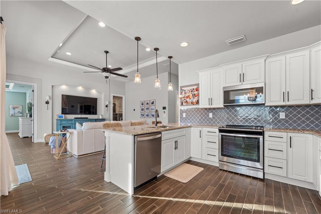 BUCKINGHAM PARK - Residential