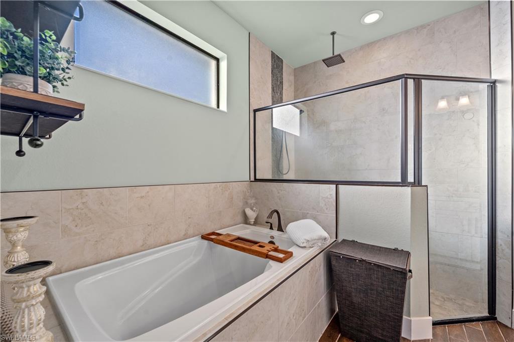 BUCKINGHAM PARK - Residential