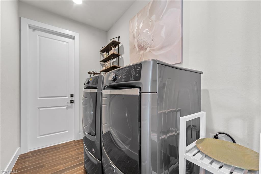 BUCKINGHAM PARK - Residential