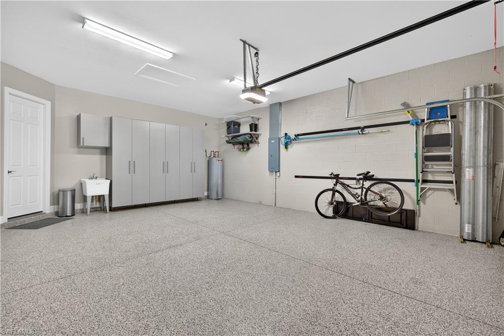 SOMERSET - Residential