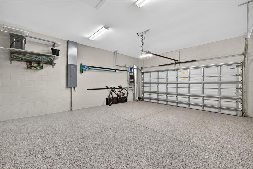 SOMERSET - Residential