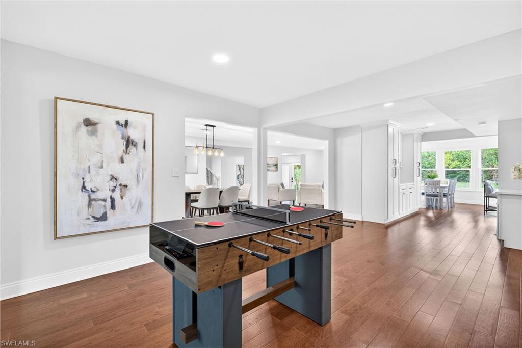 GOLDEN GATE ESTATES - Residential