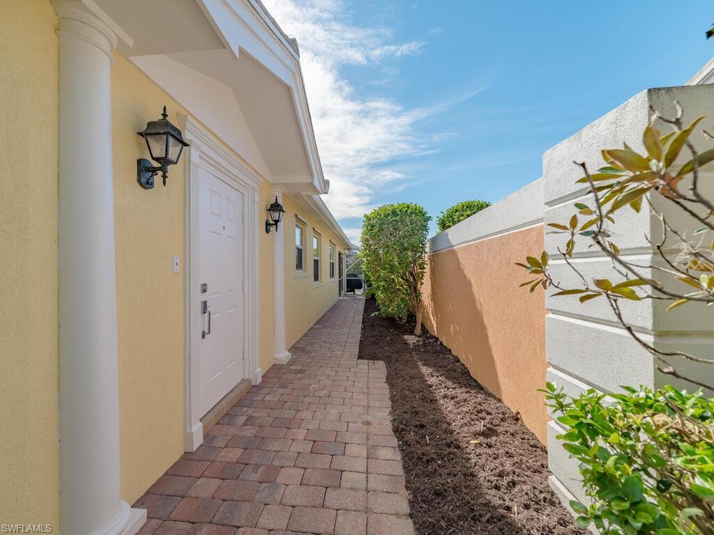 VERONA WALK - Residential