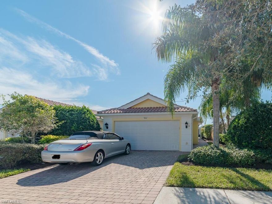 Outstanding Pool Home Lakefront Villa in Beautiful Verona Walk,  heated pool, central vacuum, lots of tile, vaulted ceilings. Verona Walk features guarded entry, town center, clubhouse, two community pools, tennis, basketball and much more. This one can't be missed!