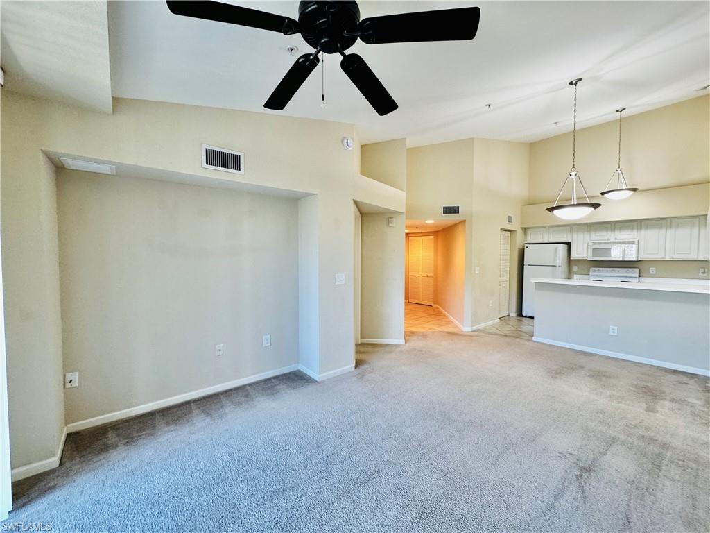 THE RESIDENCE - Residential Lease