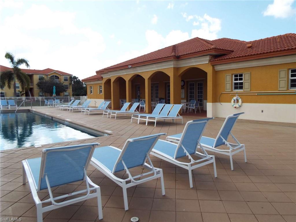 THE RESIDENCE - Residential Lease