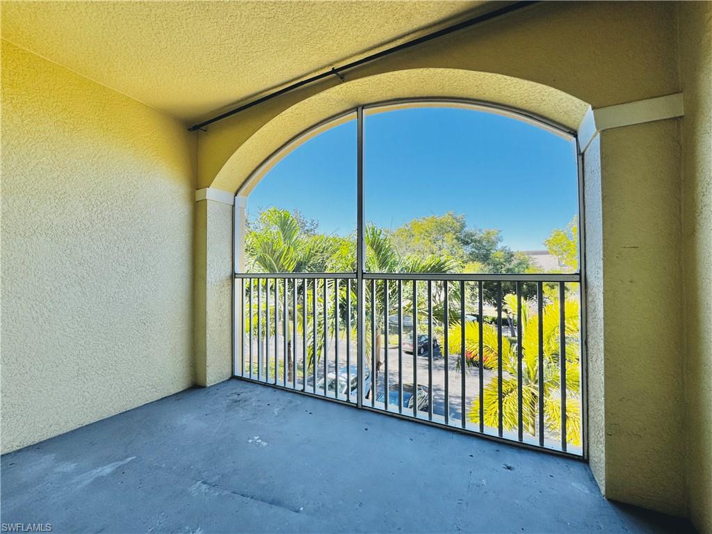 THE RESIDENCE - Residential Lease