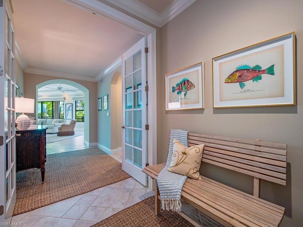 2550 Marquesa Royale LN 201