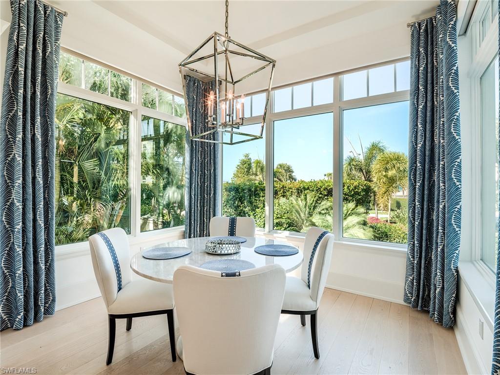 NAPLES CASAMORE - Residential