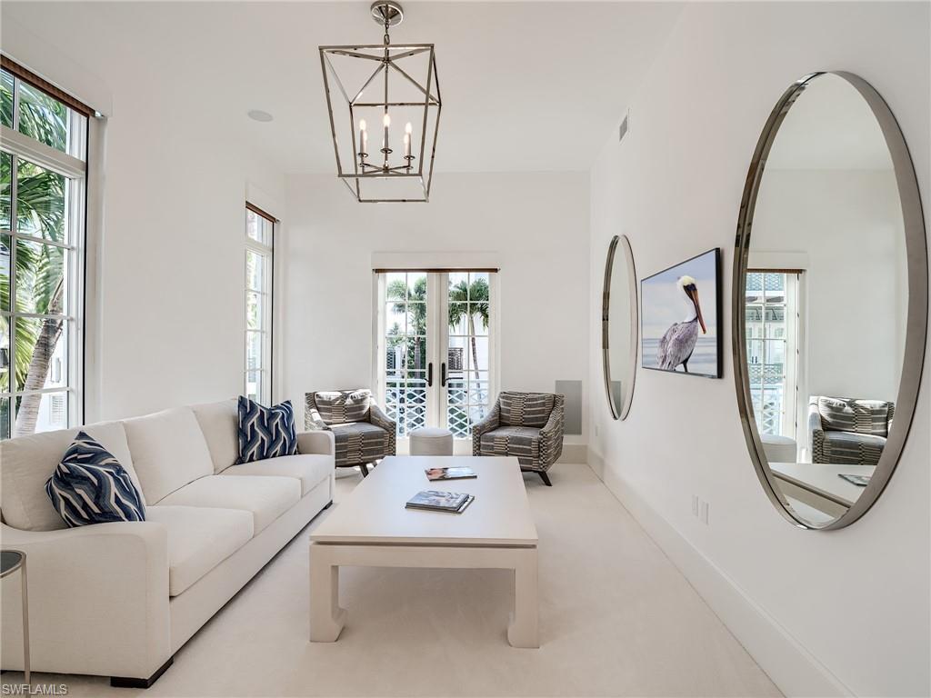 NAPLES CASAMORE - Residential